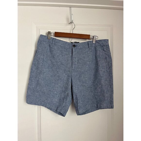 Shorts - Picture 1 of 2